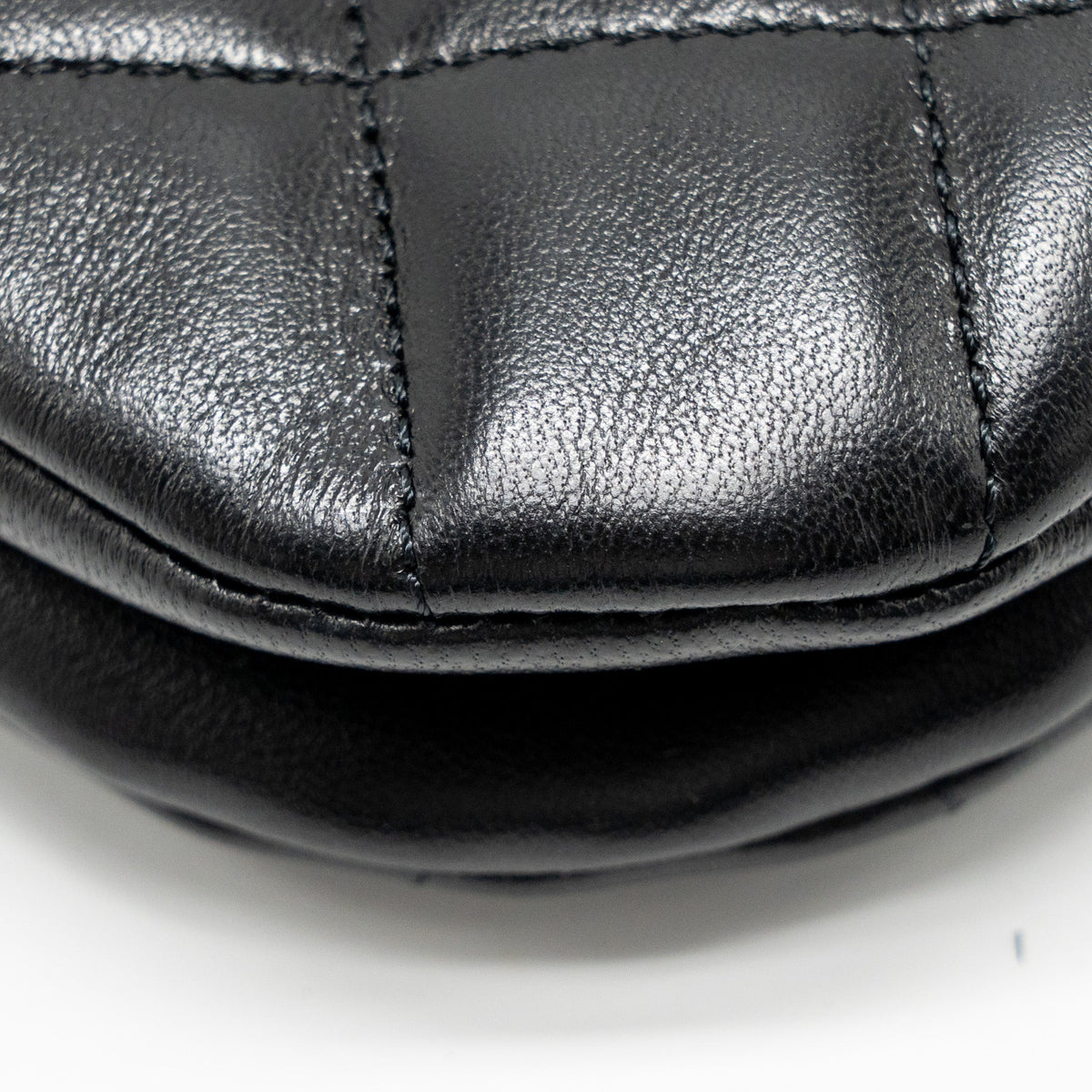 24C QUILTED SMALL MESSENGER BAG BLACK LAMBSKIN GHW (MICROCHIP)