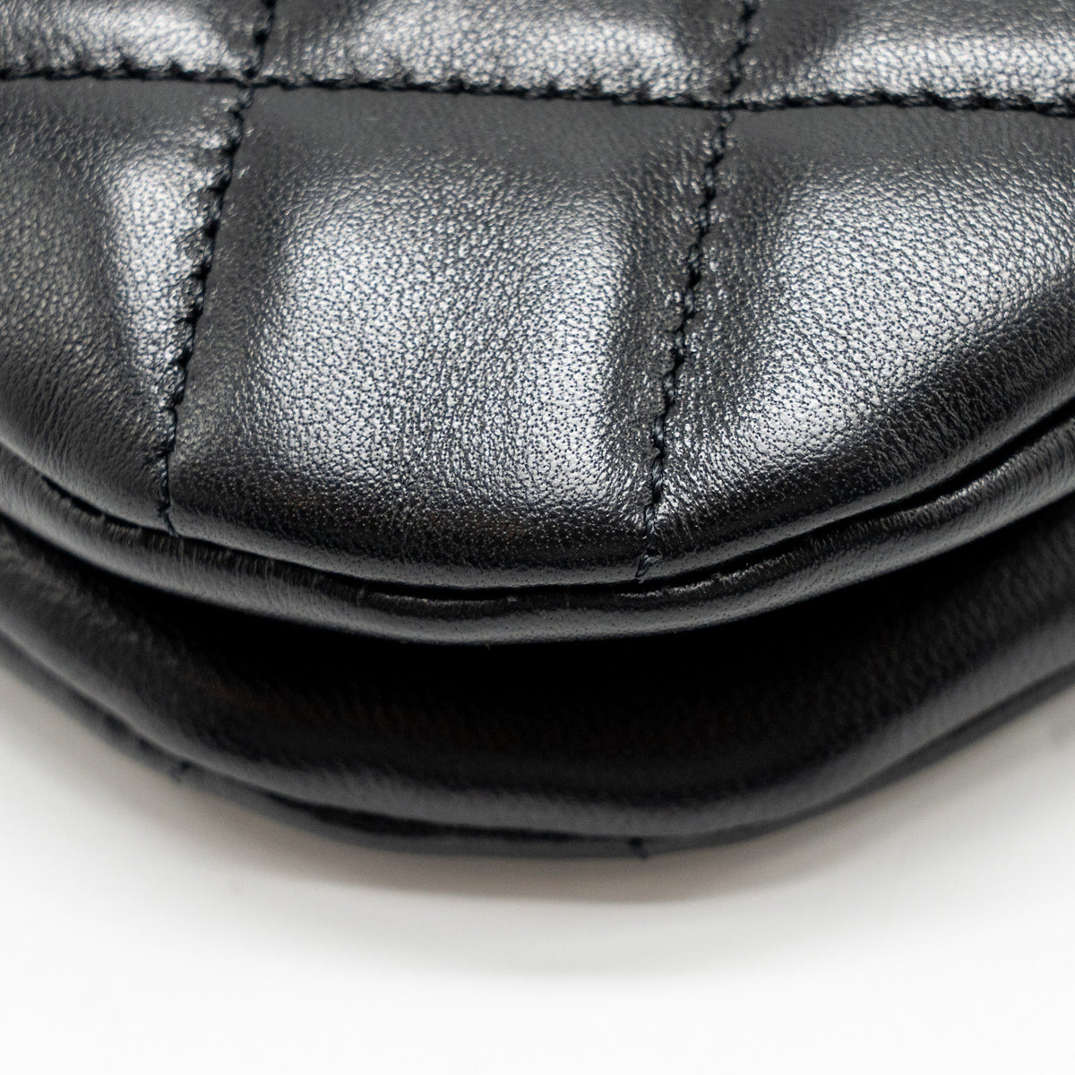 24C QUILTED SMALL MESSENGER BAG BLACK LAMBSKIN GHW (MICROCHIP)